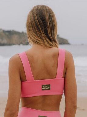 DAILY DRILLS | Summer Athleisure Go! Lawson Unpadded Bra in Pink | Size Medium